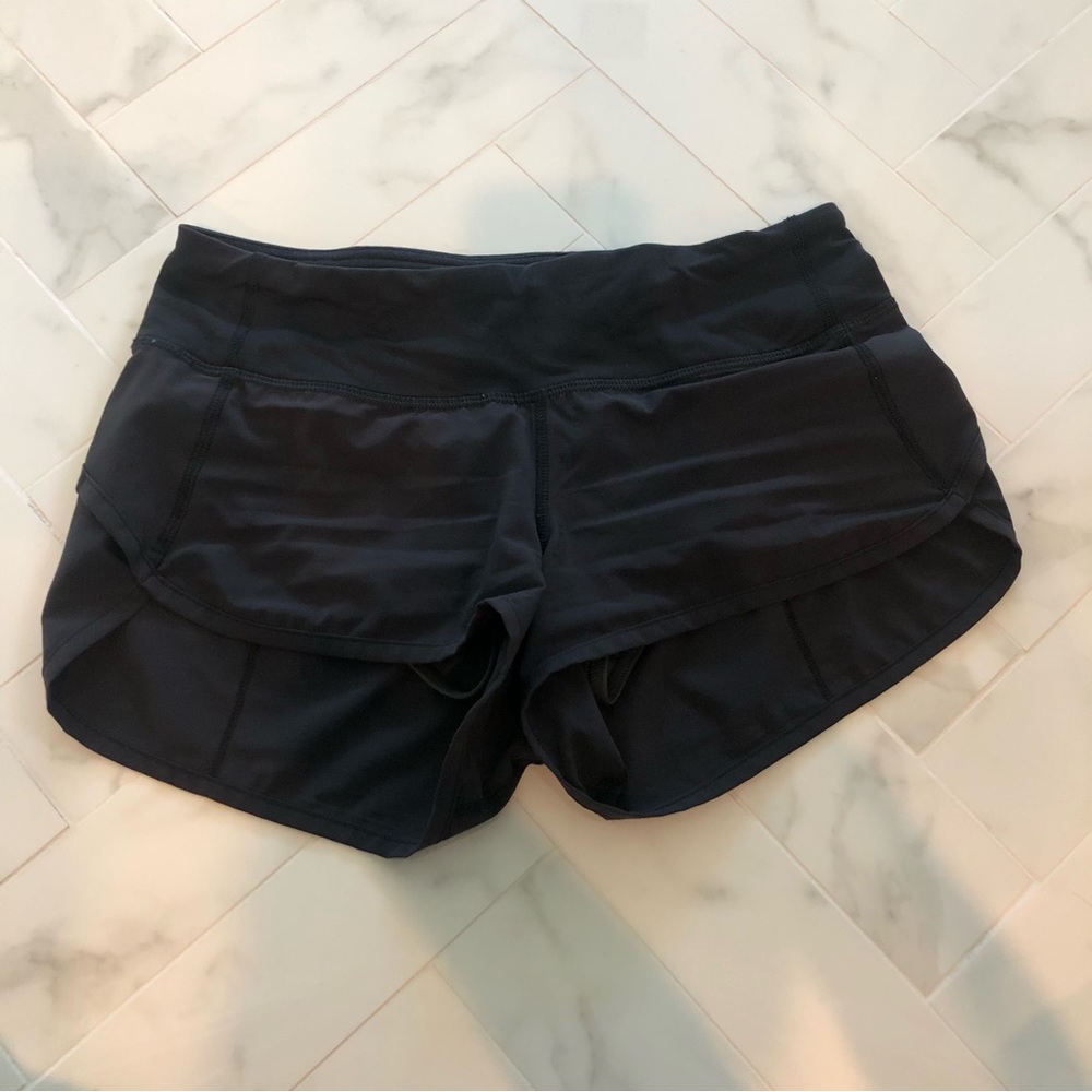 Lululemon Speed Up Shorts Low Rise 2.5”